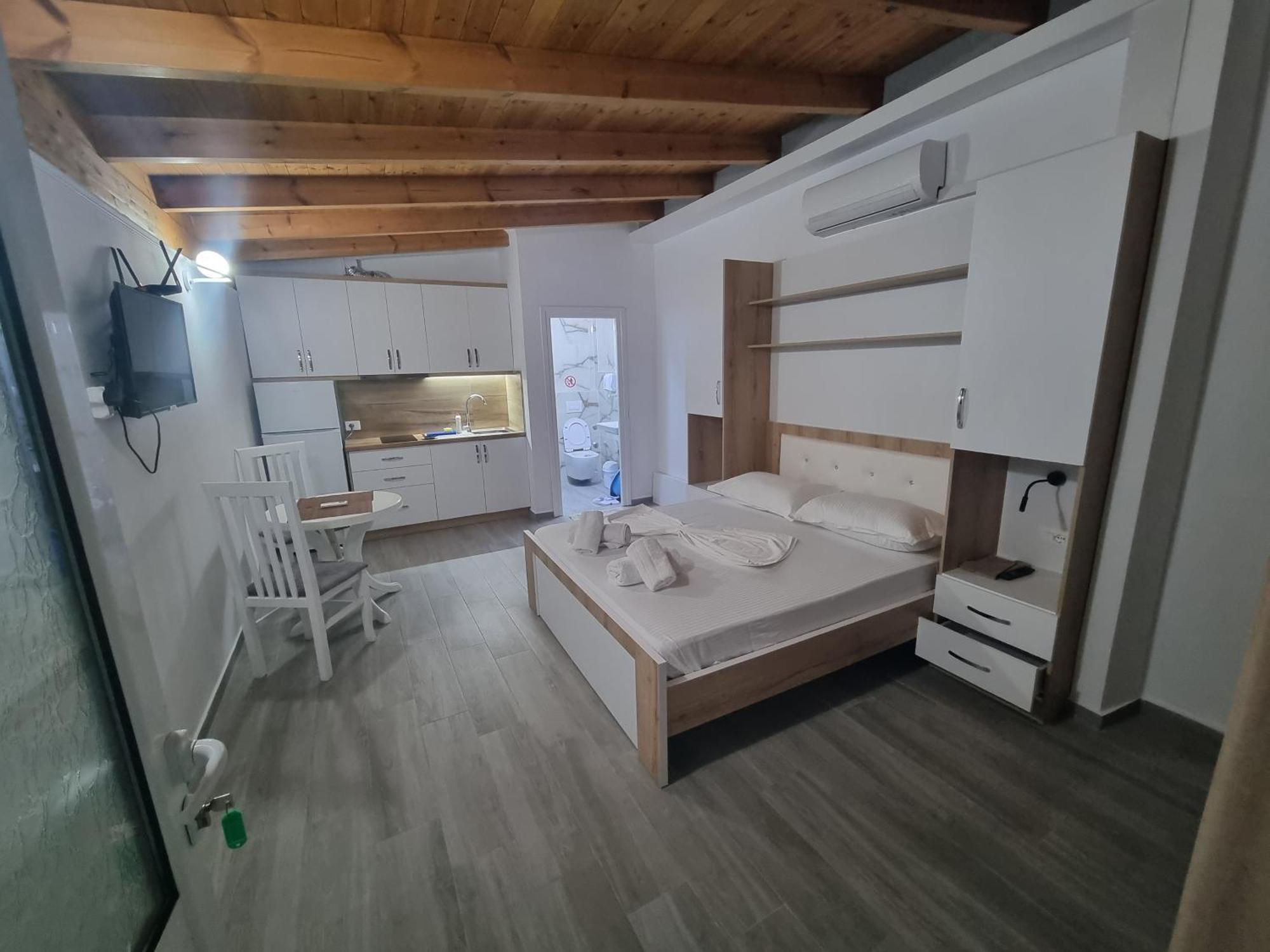Vila Soleil Vlorë Δωμάτιο φωτογραφία