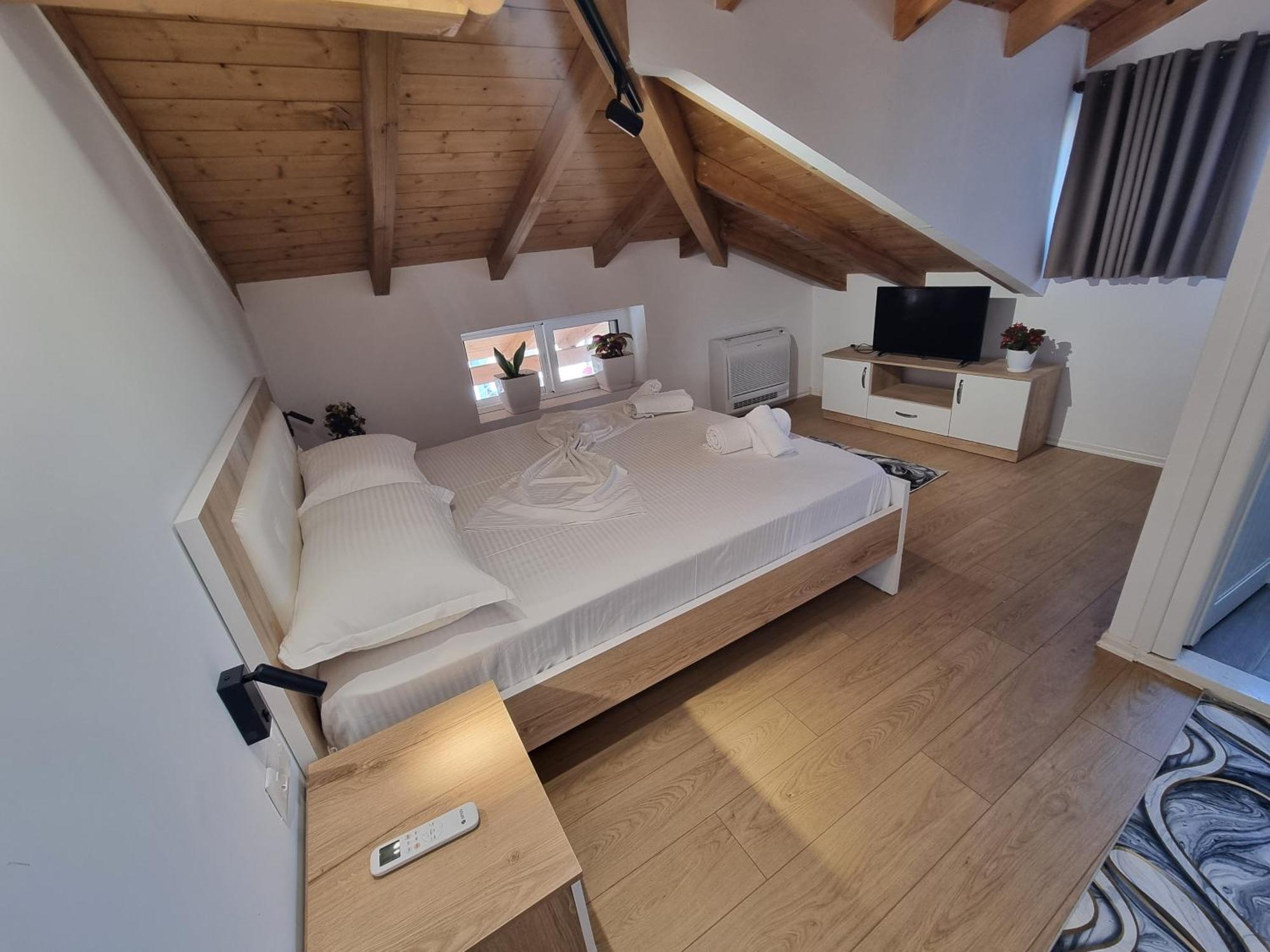 Vila Soleil Vlorë Δωμάτιο φωτογραφία