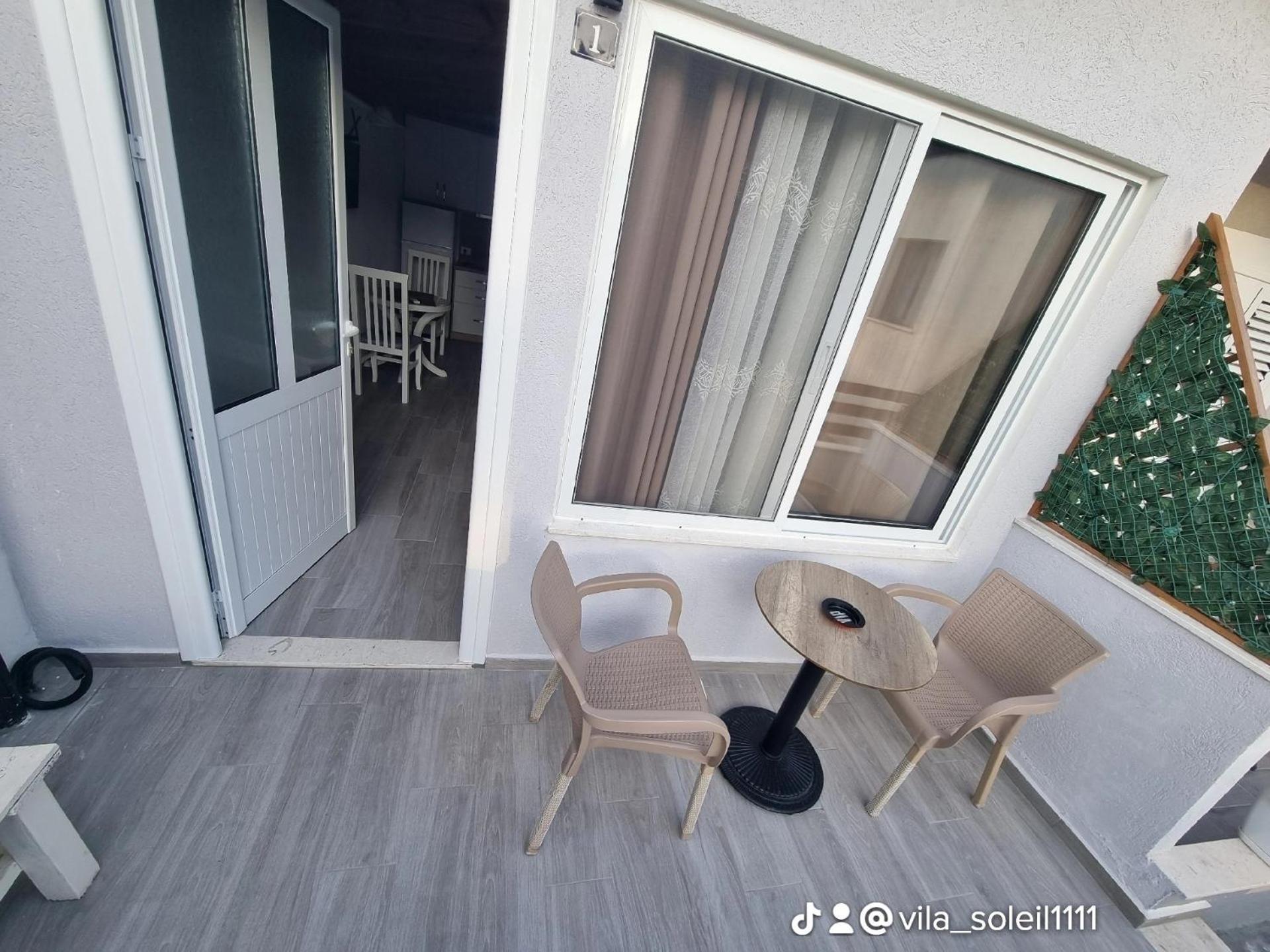 Vila Soleil Vlorë Εξωτερικό φωτογραφία