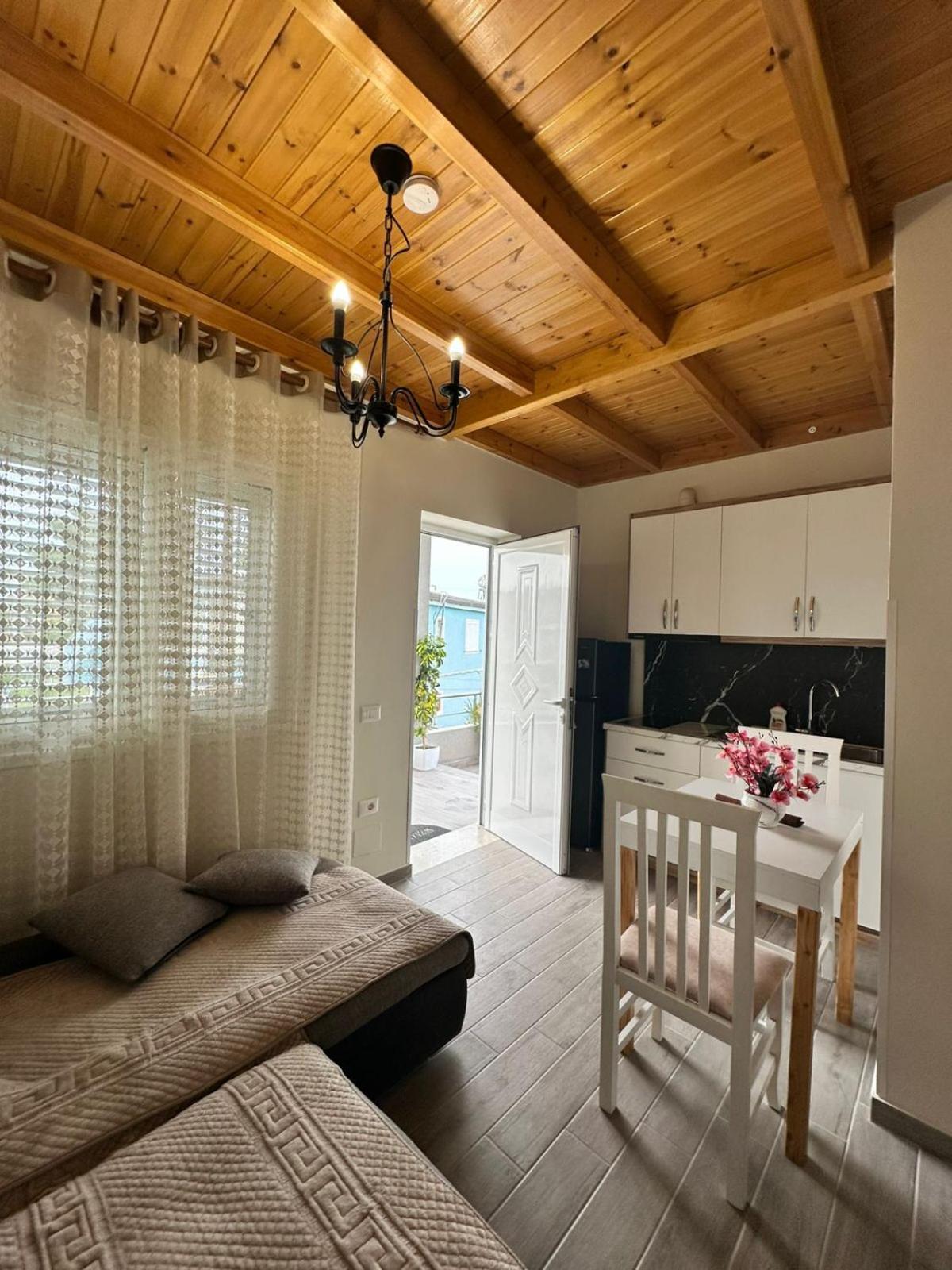 Vila Soleil Vlorë Εξωτερικό φωτογραφία