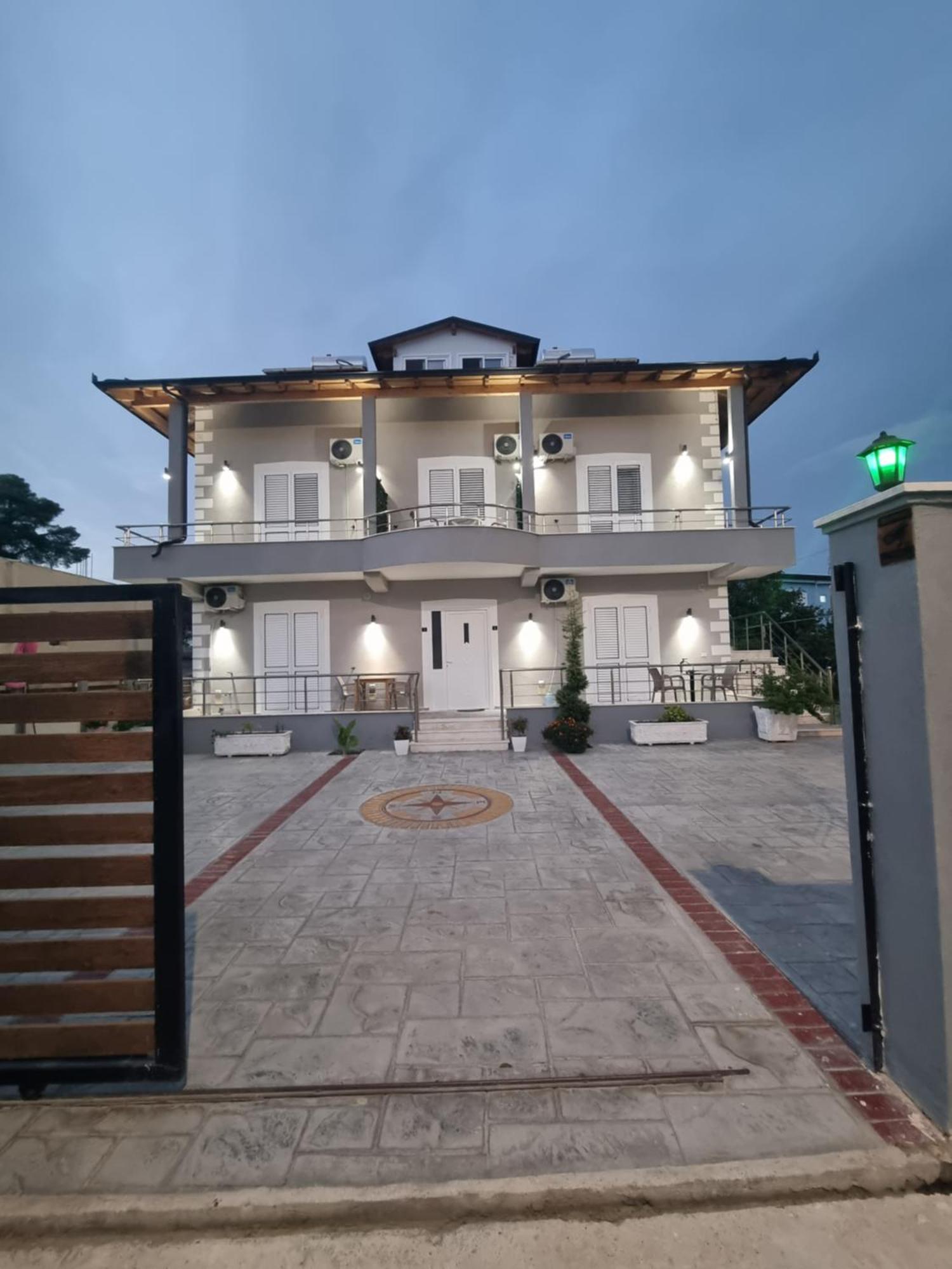 Vila Soleil Vlorë Εξωτερικό φωτογραφία